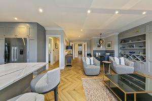 Living Room- click for photo gallery